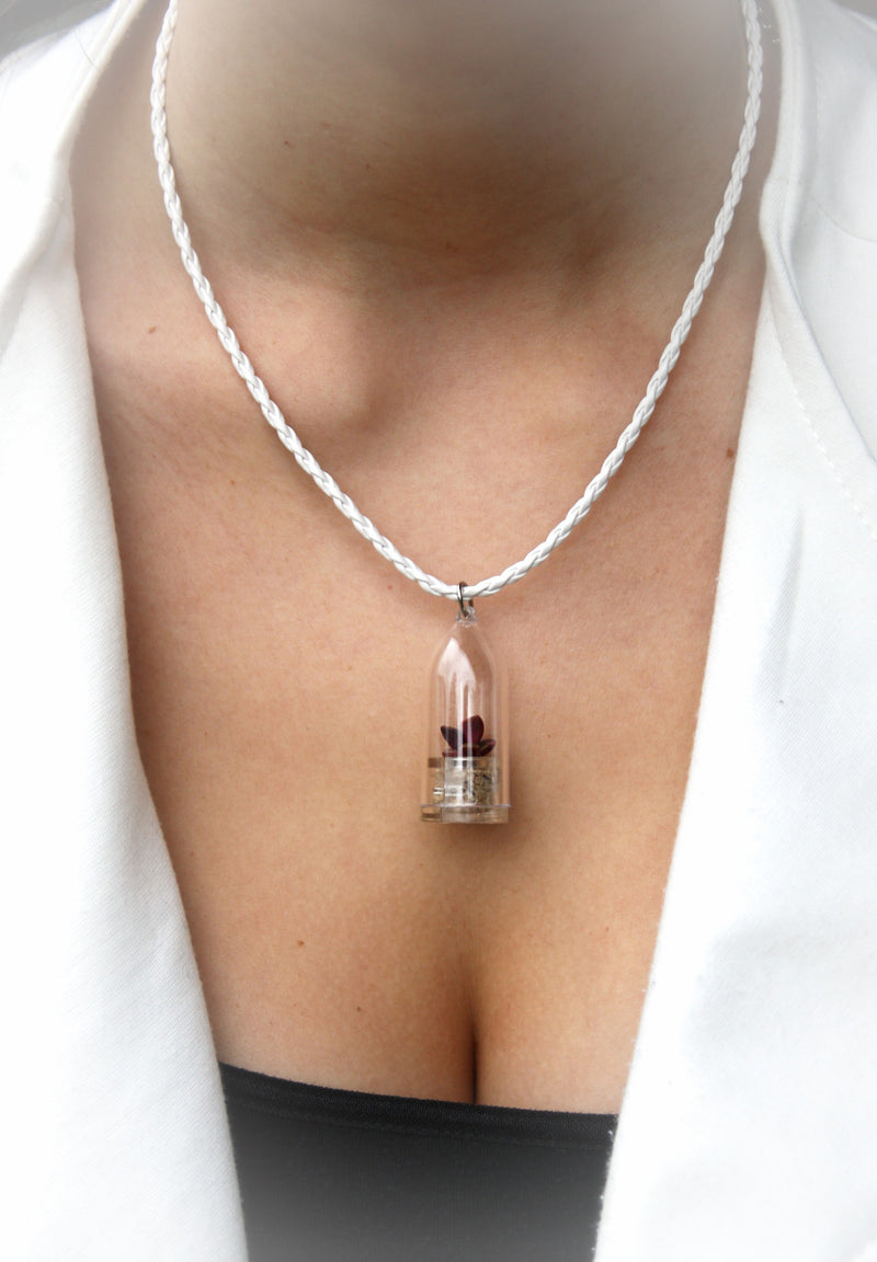 Miniature Live Necklace plant - White Woven Necklace.